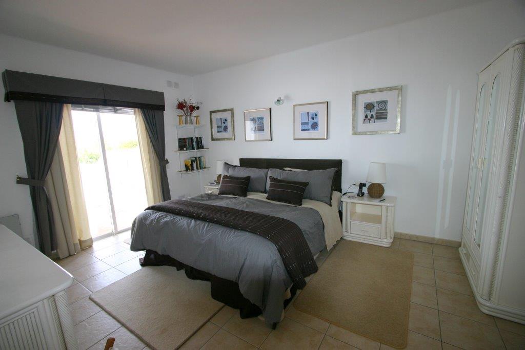 9725615844_ba4dd97cf5_o