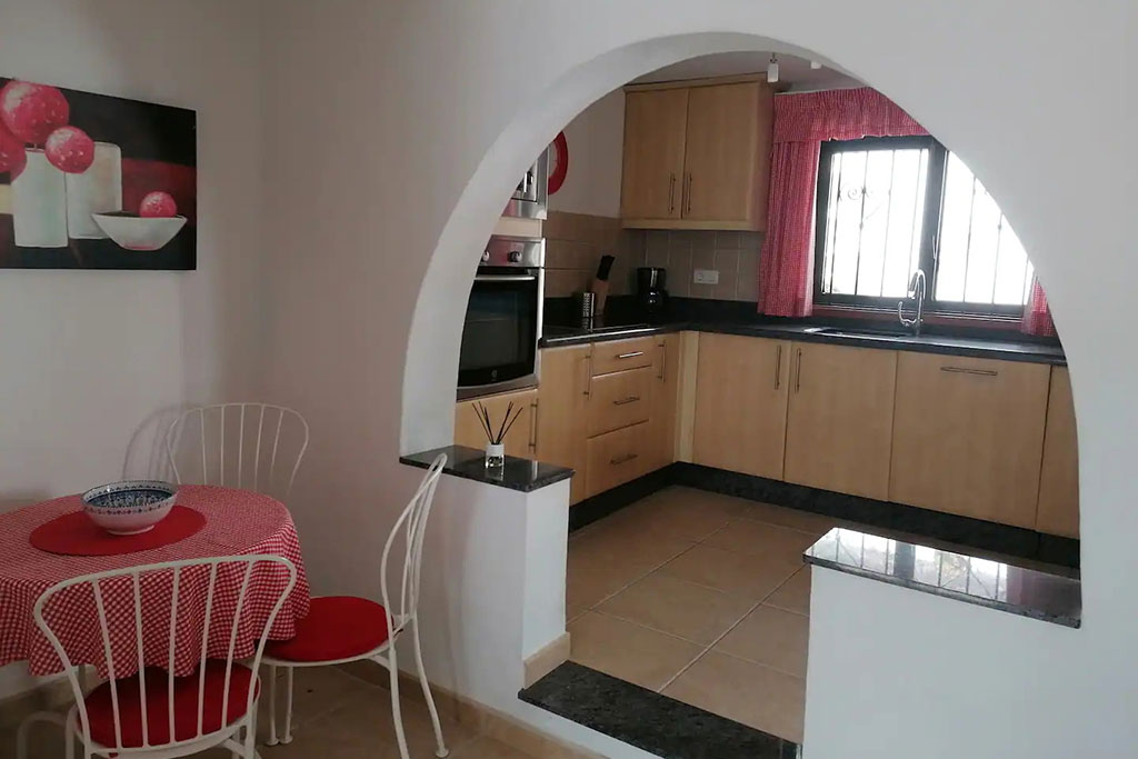 5665dd4c-1f4e-4014-80e1-8acafa6c7edc