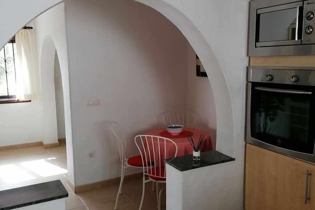 f11778ac-b501-49d7-8e35-9025f5f03353