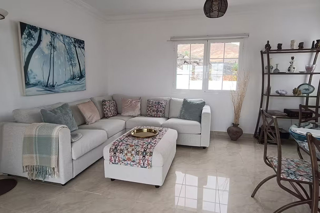 14aff894-c1b8-4fe0-ade6-84e221114add