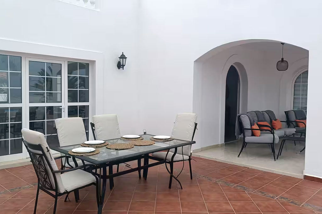 203bf871-e905-40e8-9c11-f8f4ab8a17ef