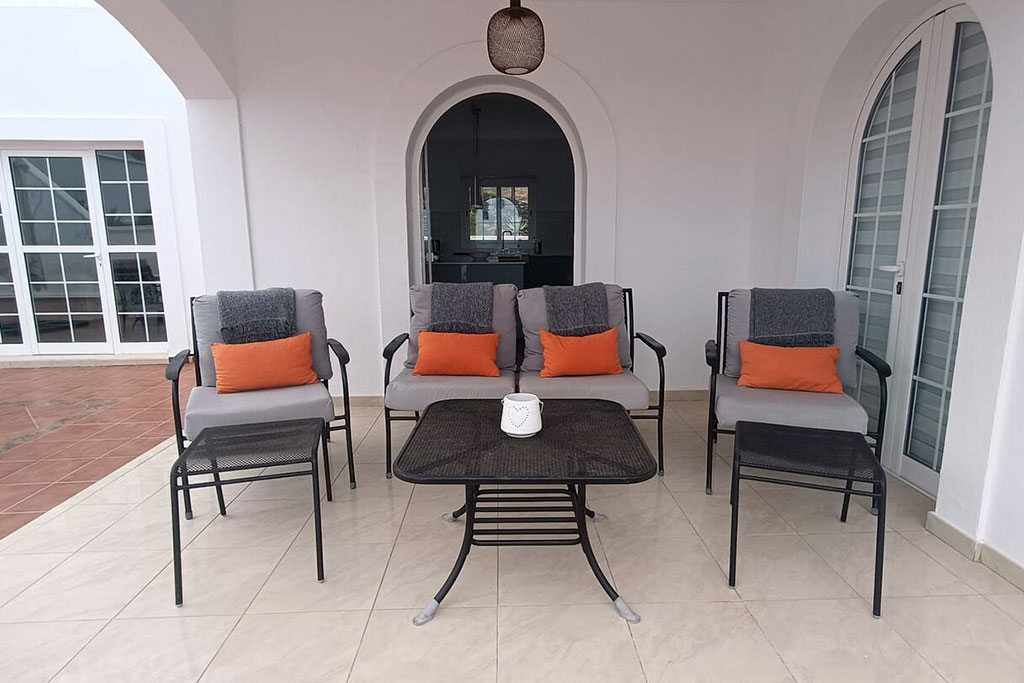 2ba55124-2f07-46c7-bb07-464a93eddb24