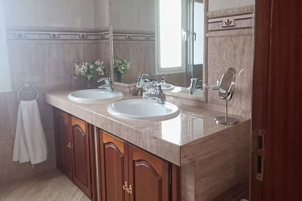 745bb718-e2be-4d1c-bd52-60ef97196d06