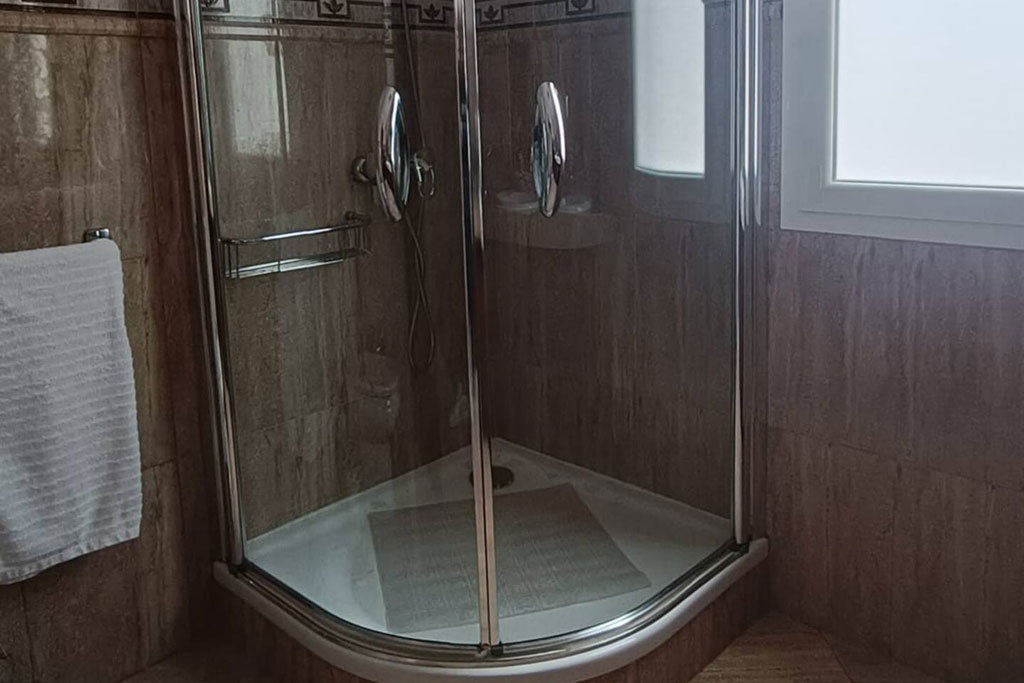 fe2f5d7e-643a-45e2-ad87-8c1ed0da7c4d